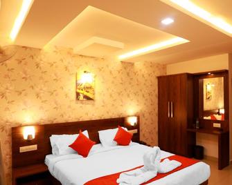 Wayanad Royal Grand - Meenangadi - Bedroom