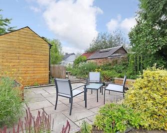 One bed apartment in the heart of Innerleithen - Innerleithen - Patio