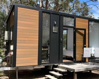 Sandy Strait Shack by Tiny Away - Urangan - Patio