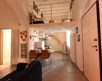 Marco Holiday Apartment Pescara - Pescara - Living room