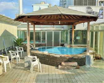 Ikebukuro Royal Hotel - Tokyo - Pool
