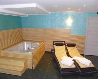 Da Gianni Hotel - Zogno - Spa