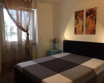 B&b Viadelmare - Patù