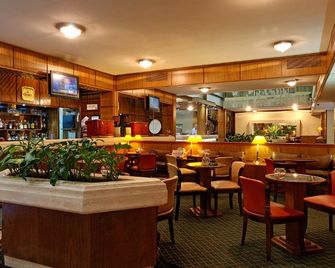 Balmoral Plaza Hotel - مونتفيديو (اوروغواي) - بار