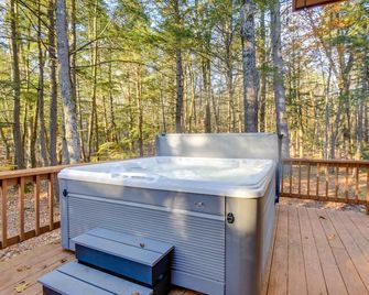 North Conway Family Getaway Near Saco River! - North Conway
