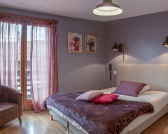 Le Sorgia - Bellegarde-sur-Valserine - Bedroom