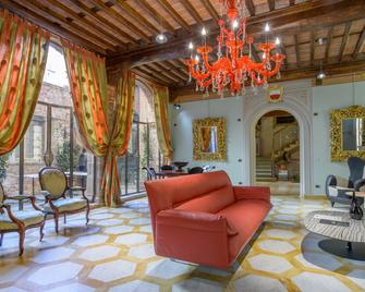 15 Santori Luxury Home - Lucca