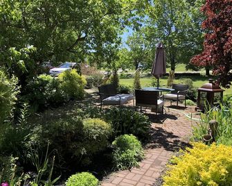 Fair Isle Motel - יורק (קנדה) - פטיו