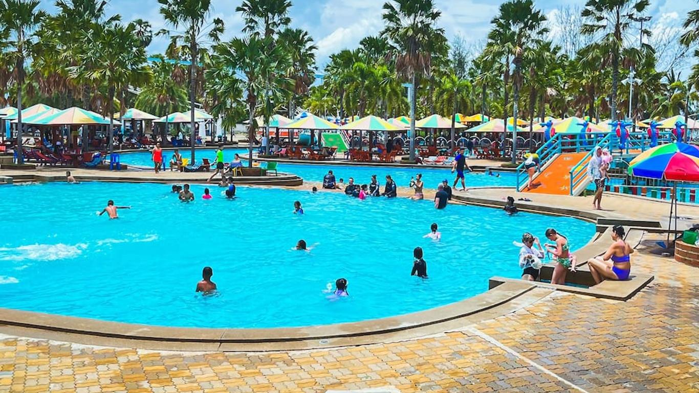 Pattaya Park Beach Resort
