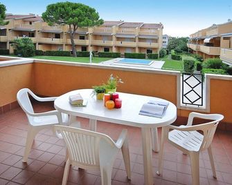 Villaggio Selene - San Michele al Tagliamento - Balkón