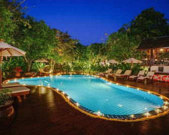 Mango T. Villa Chiang Mai Resort - Chiang Mai - Pool