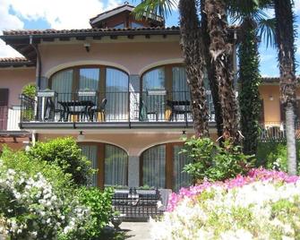 Residence Villa Margherita - Cannobio - Pátio