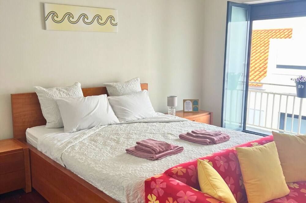 Vagabond Mermaid Guesthouse - Ponta Delgada Azoren - Schlafzimmer