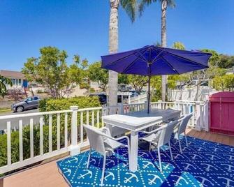 كورال كوتيدج - سان دييغو - شرفة