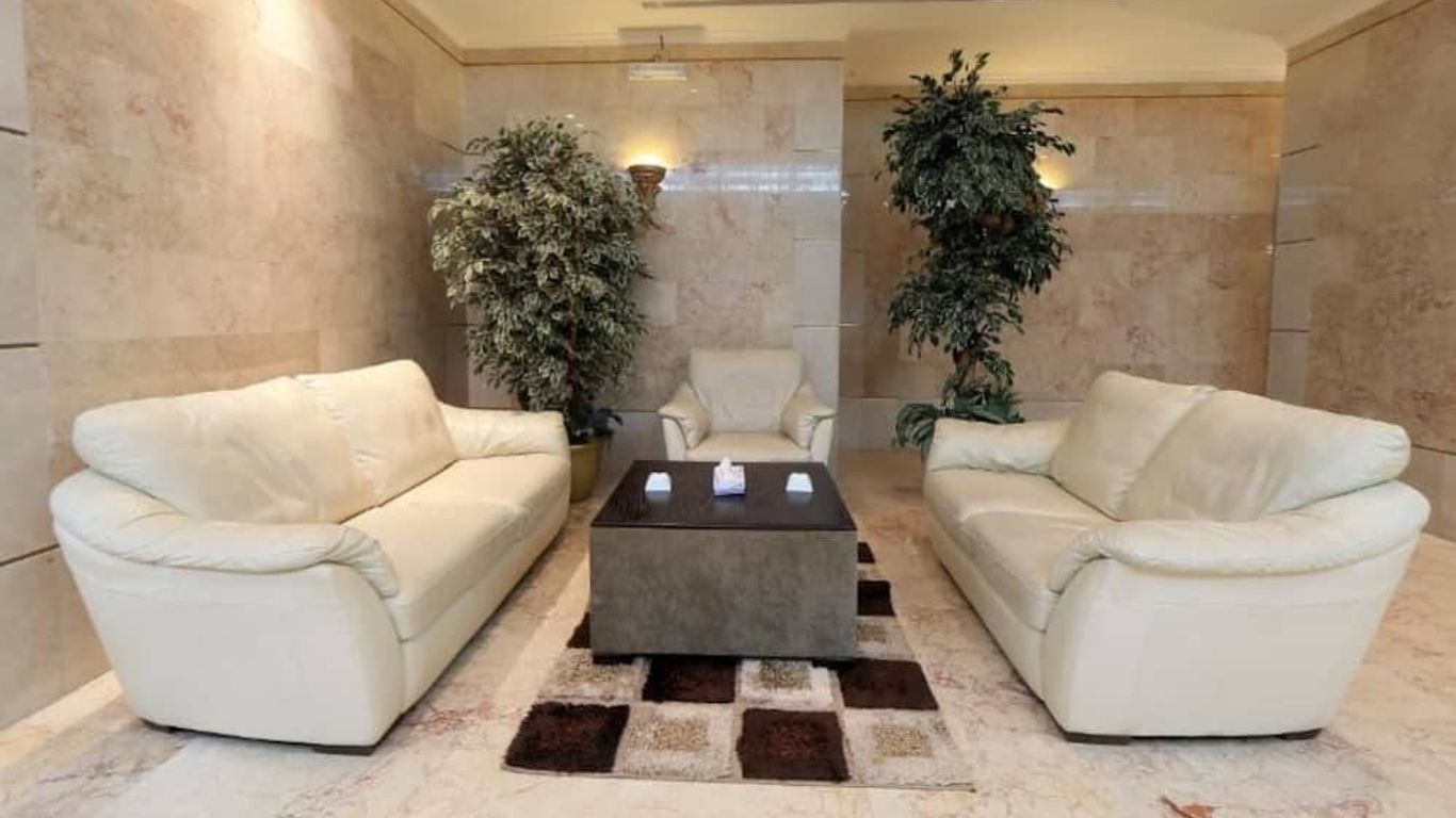 Snood Al Azizyh Hotel