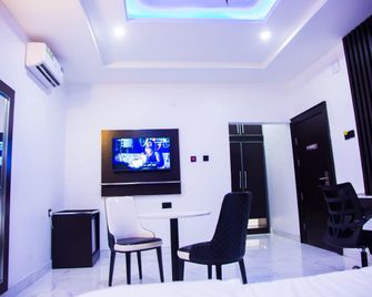 Lucian Exclusive Hotel - Port Harcourt - Habitación