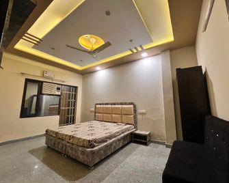Hotel O Bharat Stay - Phagwāra - Bedroom