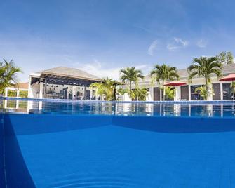Ohana, Panglao Resort. - Panglao - Pool