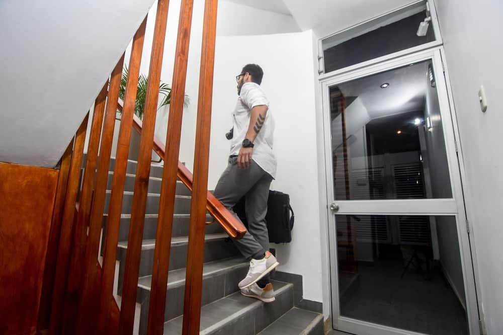 Apartment Rent piura - Piura - Escaleras