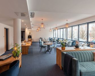 B&B HOTEL Rodez Bourran - Rodez - Salon