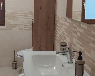Casa nel borgo di Tufillo - 투피요 - 욕실