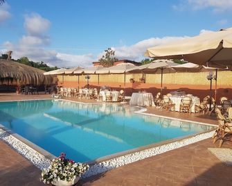 Agriturismo la Valle di Ceri - Cerveteri - Pool