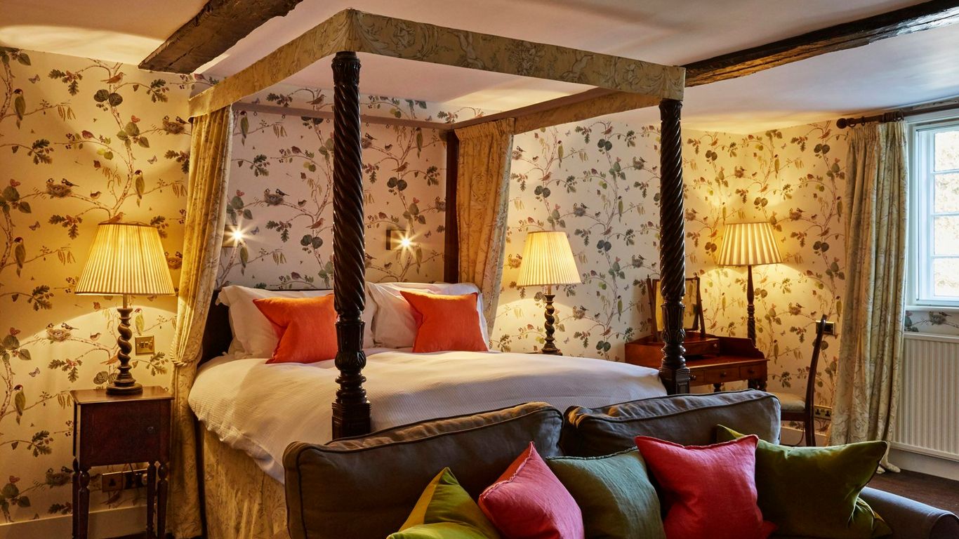 Ockenden Manor Hotel & Spa