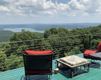 Eagles Nest on Whitney Moutain - Garfield - Balcón