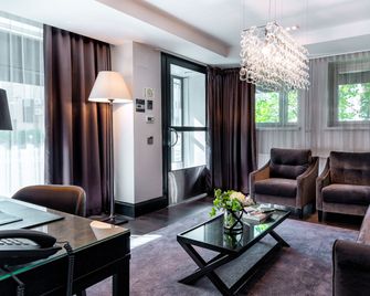 Arctic Light Hotel - Rovaniemi - Salon