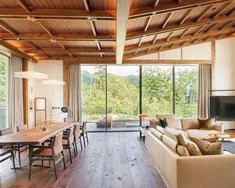 Sagewood Hotel Hongcheon - Hongcheon - Living room