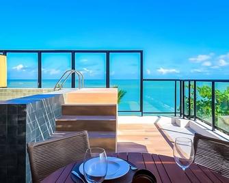 Restinga by Xtay - Studios com piscina e academia, pé na areia em João Pessoa - João Pessoa - Balcony