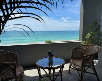 Goalie Beachfront Resort - Hikkaduwa - Balcon