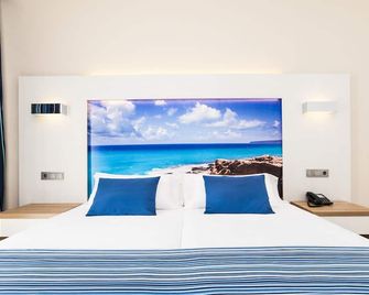 Globales Playa Estepona - San Pedro de Alcántara - Bedroom