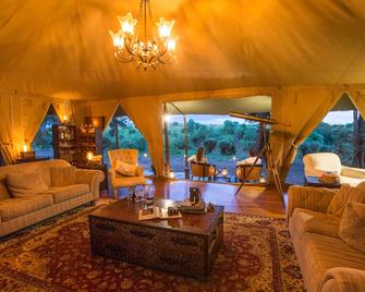 Elewana Sand River Mara - Maasai Mara - Living room