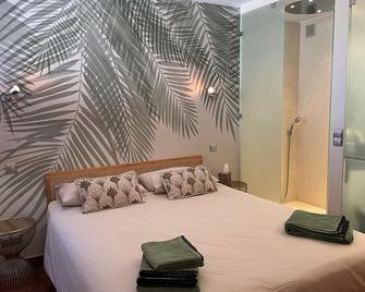 Happy Room - Saint-Tropez Center - With Outdoor Parking Space - Saint-Tropez - Bedroom