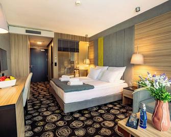 Mielenko & Spa ex Baltin Hotel - Mielno - Yatak Odası