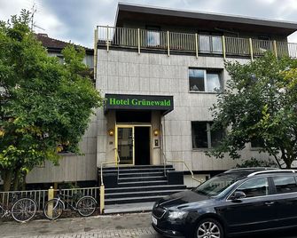 Aparthotel Grünewald - Hannover - Building