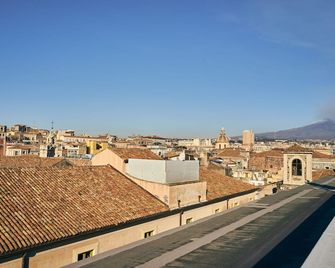 Casa Provenza Rooms - Catania - Outdoors view