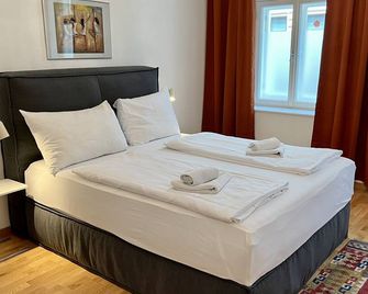 Casa Nostra - Zentrale Wohnung am Augarten - וינה - חדר שינה