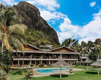 Boutik Le Morne Holiday Apartments - Le Morne