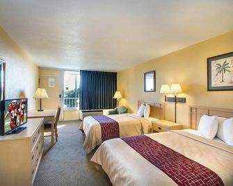 OYO Hotel Dundee By Crystal Lake - Dundee - Schlafzimmer