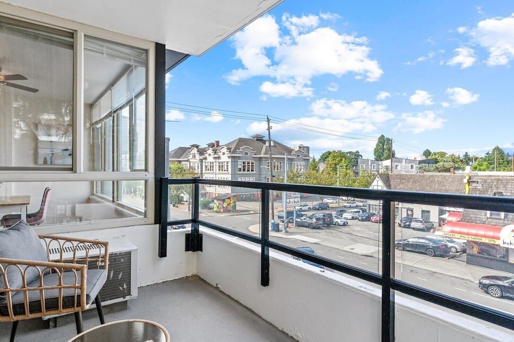 2 Bedroom 2 Bath Comfy Apartment minutes from University of Washington - Seattle - Balkon