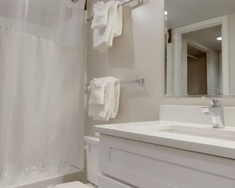 Sojourn Courtland Towers - Arlington
