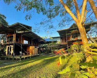 Terrazas del Golfo Oceanfront, Room El Delfin! Pet Friendly! - Puerto Jiménez - Gebäude