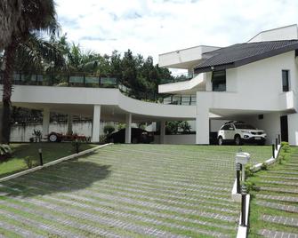 Fantastic House in Alphaville luxury comfort and beauty - Santana de Parnaíba - Building
