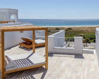 Hotel Zahara Beach & Spa - Atlanterra - Balcón