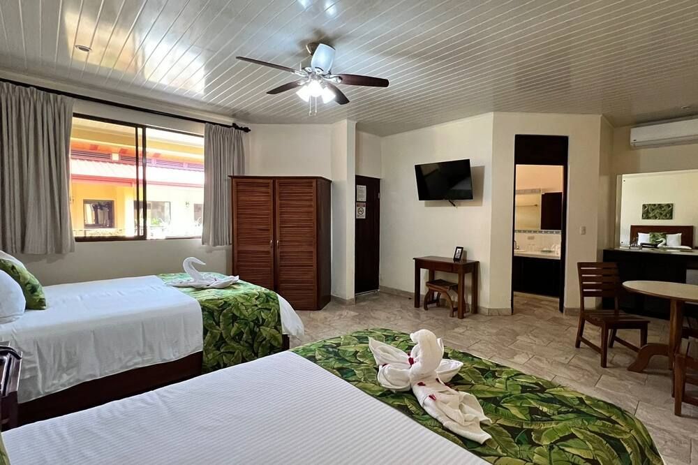 La Foresta Nature Resort - קוואפוס - חדר שינה