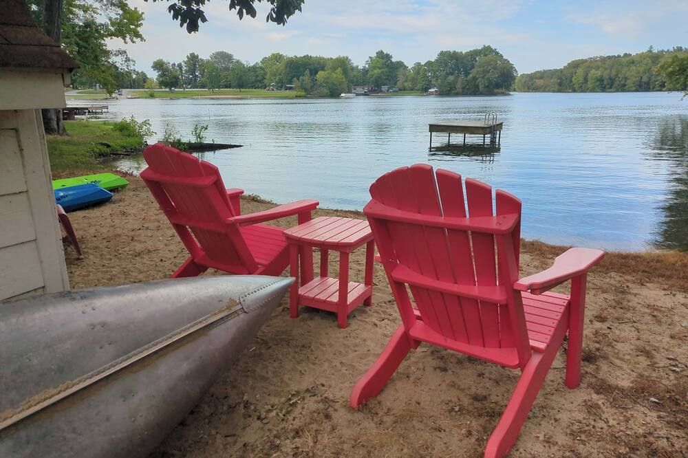 Cozy Lakeside Lodge w/Private Dock and Kids' Kayaks - Olney - Terasa