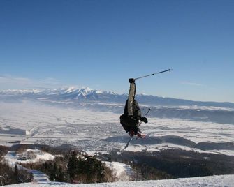 Hotel Edel Warme - Furano