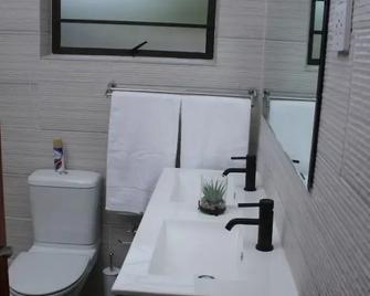 The Oak Tree House - Gaborone